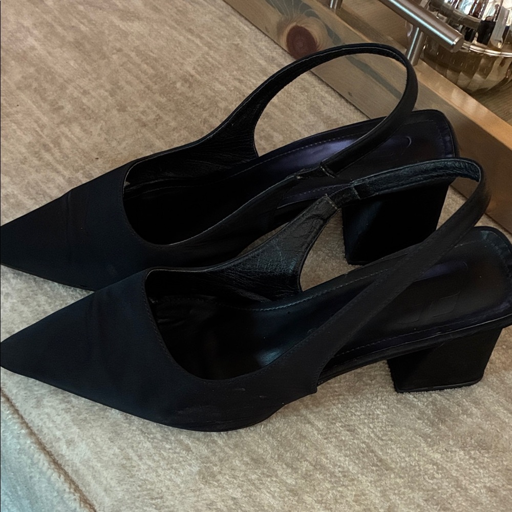 Cuckoo Chic Black Block Heel Slingbacks size 41 /10. Run bigger